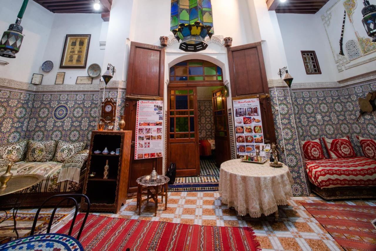 Maison Famille Tazi Fez Esterno foto