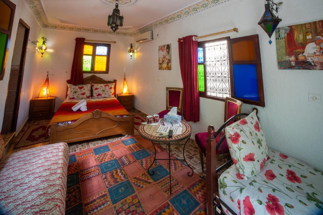 Maison Famille Tazi Fez Esterno foto